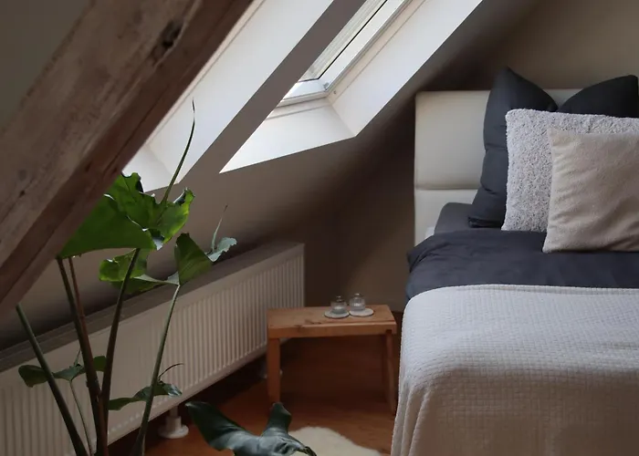 Ferienvermietung: Wellness Suiten mit Whirlpool am Stadtrand von Essen